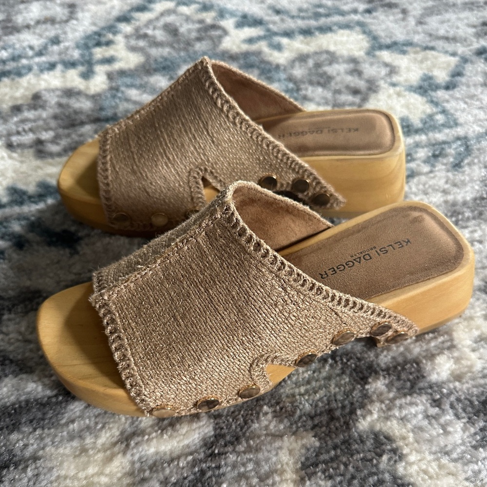 Kelsi Dagger Brooklyn-June Clogs